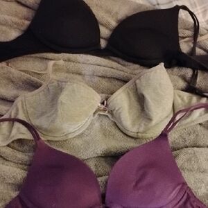 Victoria's Secret Black and Gray Bras Intimates & Sleepwear 2005 !! 32A  Vintage